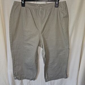 Croft & Barrow Gray Capris